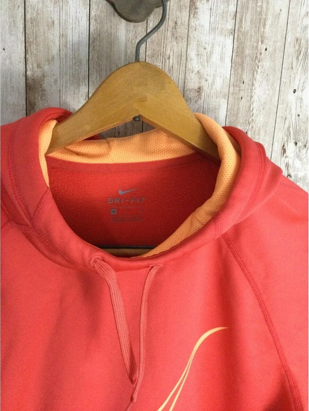 Nike Womens  Light Orange Hooded high Neck Sweatshirt With Thumb Holes Size XL